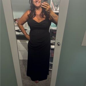 Elegant Black Evening Gown